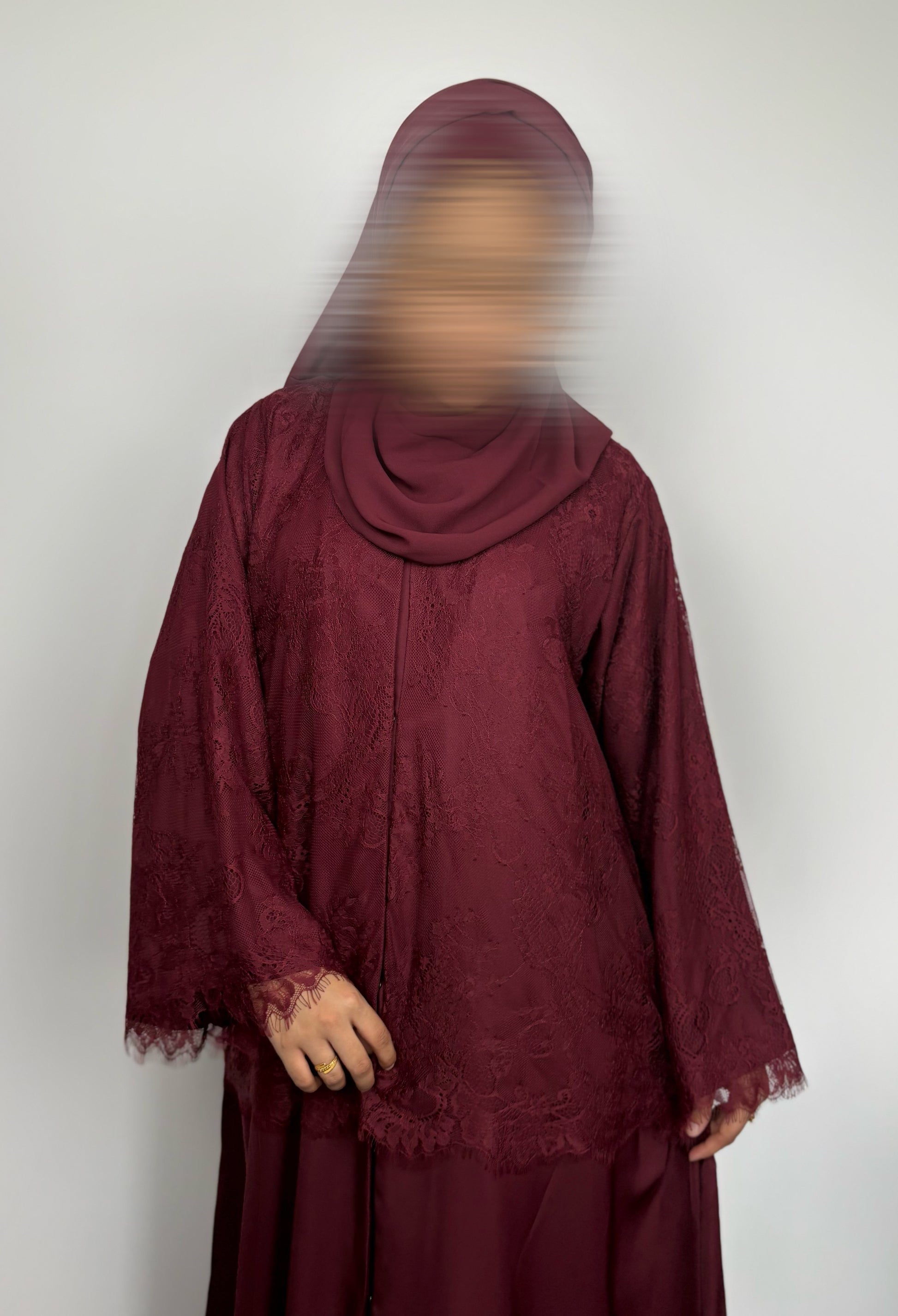 Ruby Lace Abaya