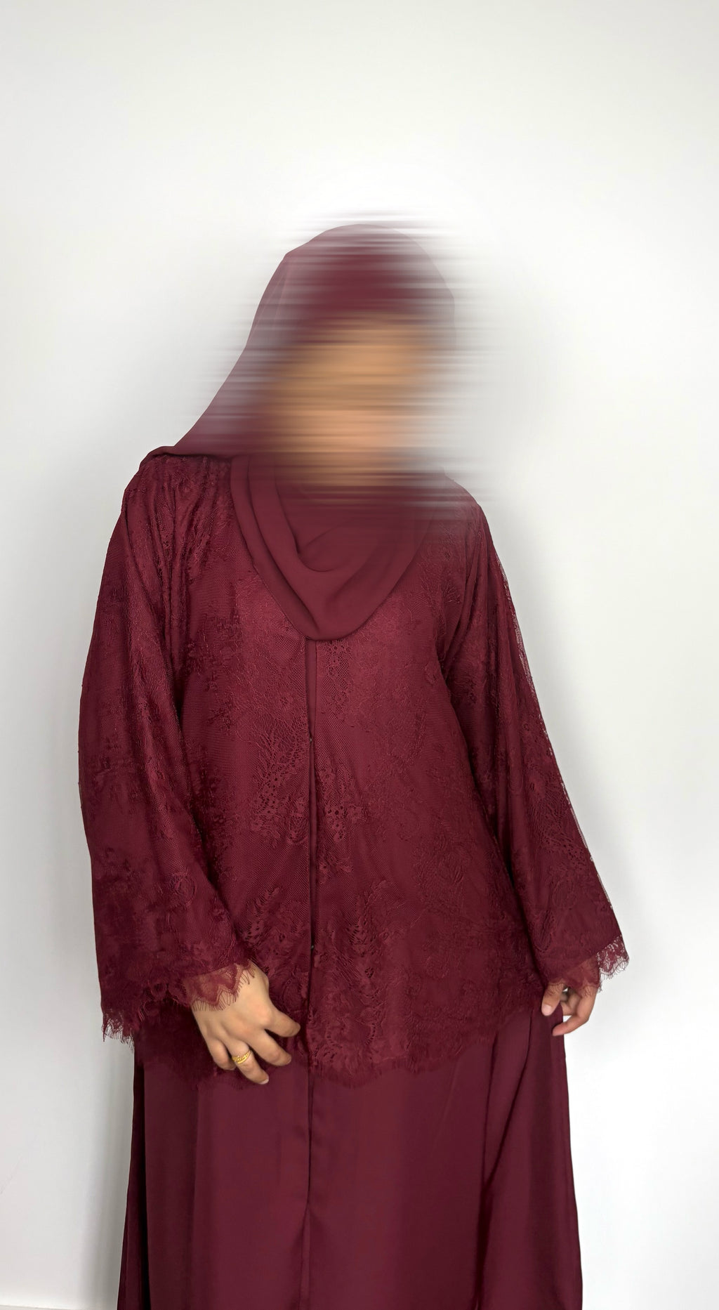 Ruby Lace Abaya