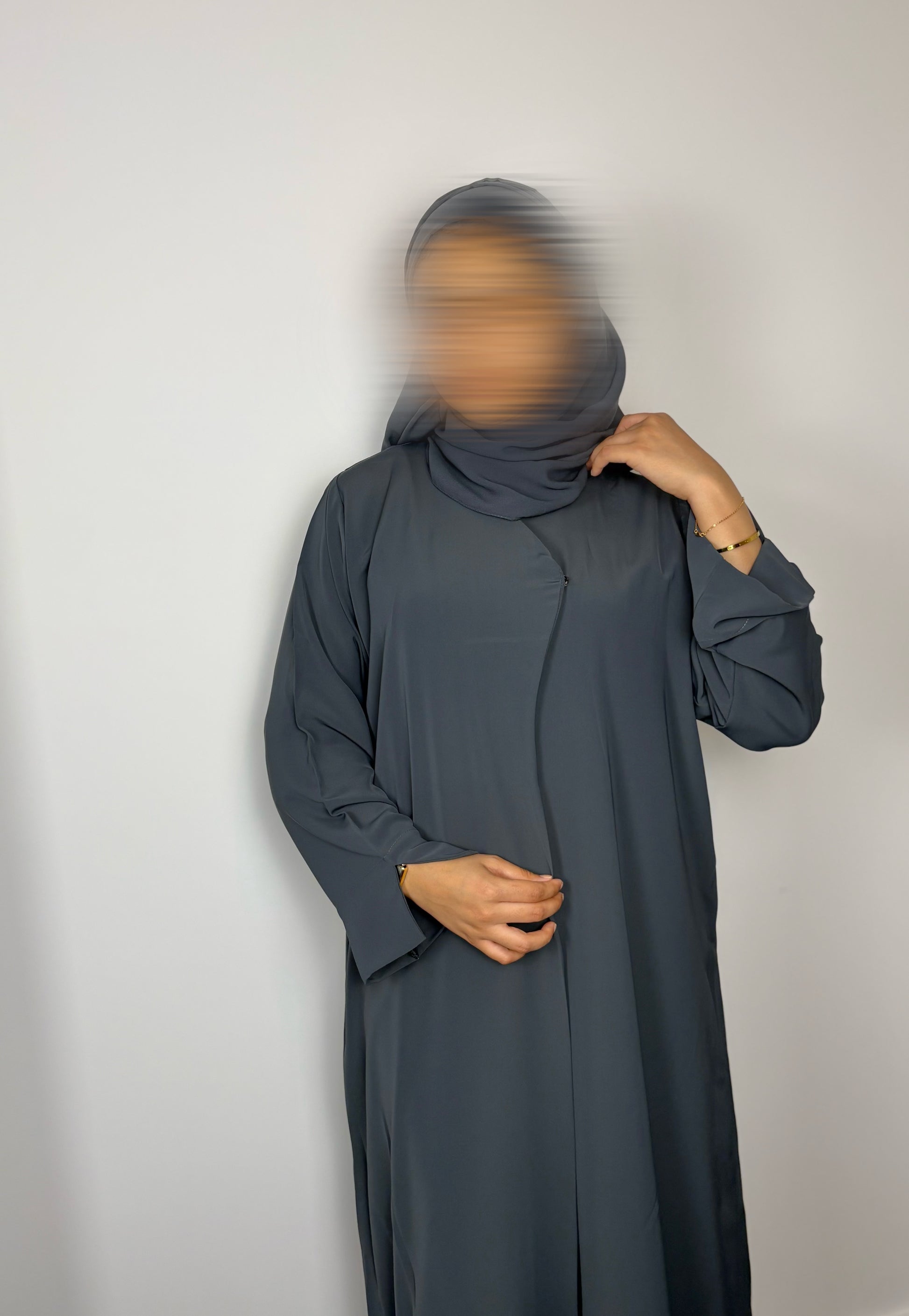 Graphite Luxe Abaya