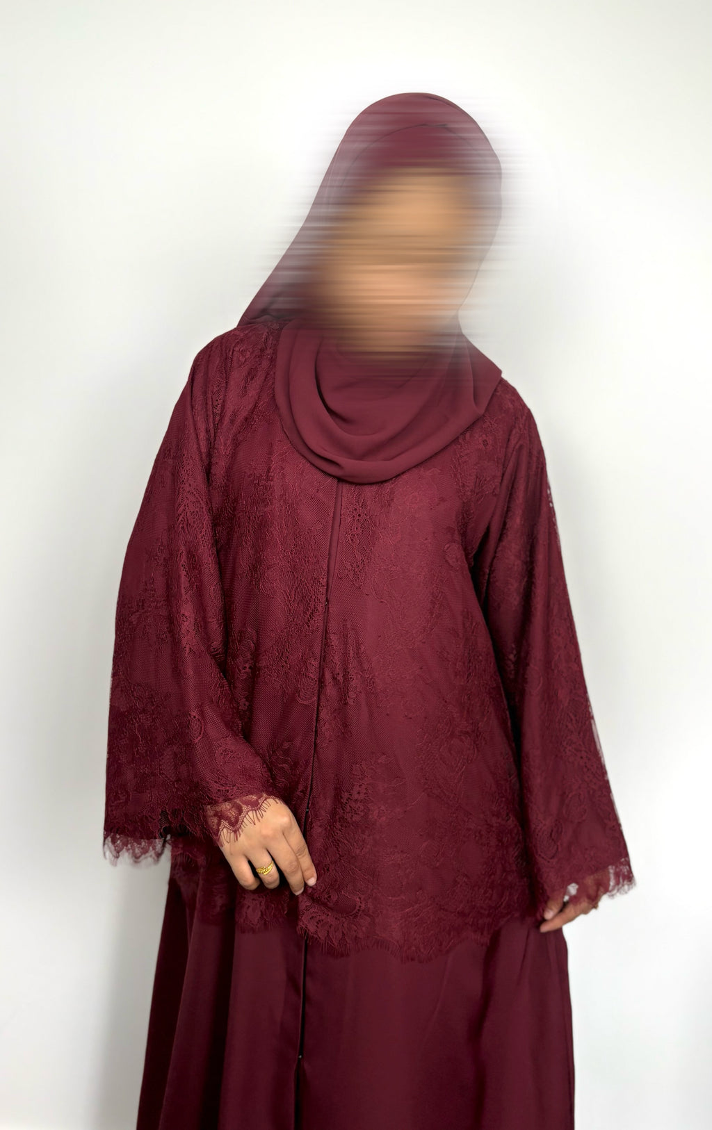 Ruby Lace Abaya