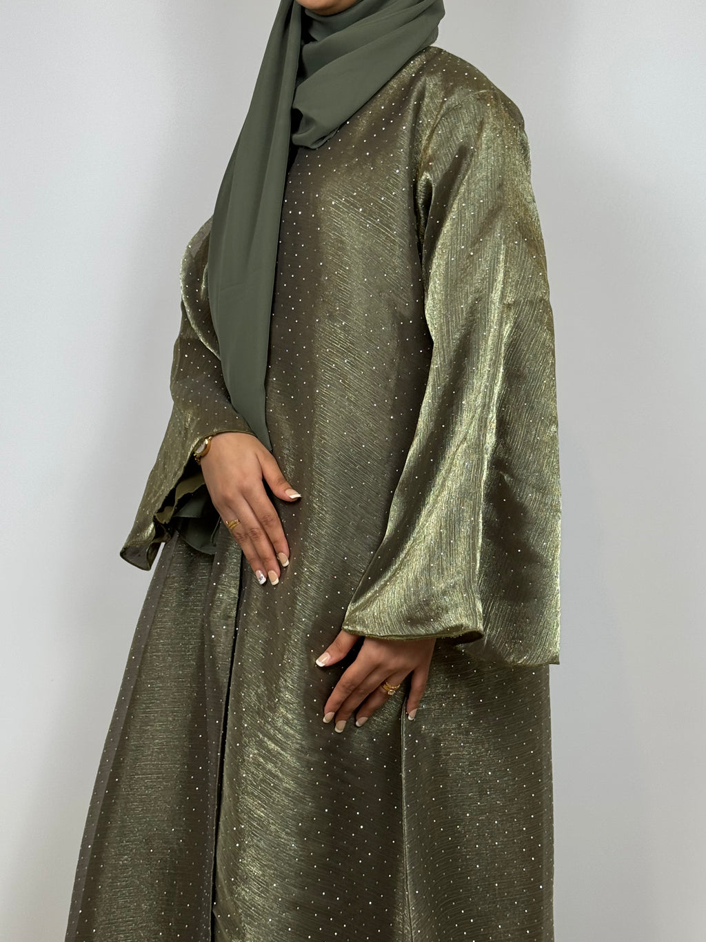 Full' Stone Flowy Abaya