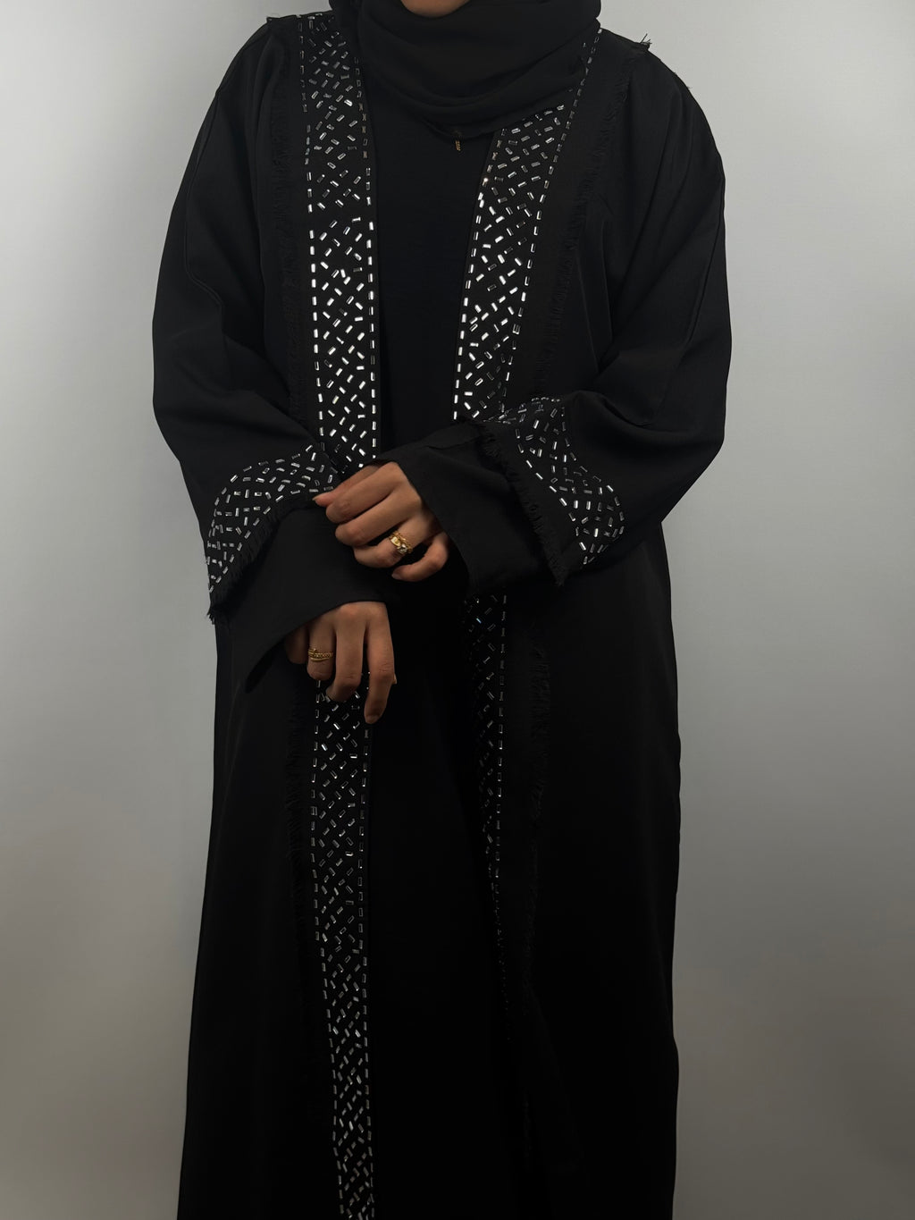 Frayed and Textured Linen Abaya